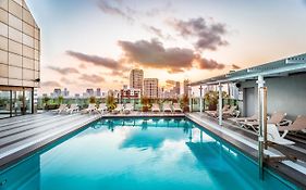 רמדה רמת גן